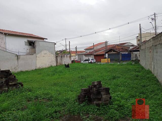 #VAR0005 - Área para Venda em Taubaté - SP - 2