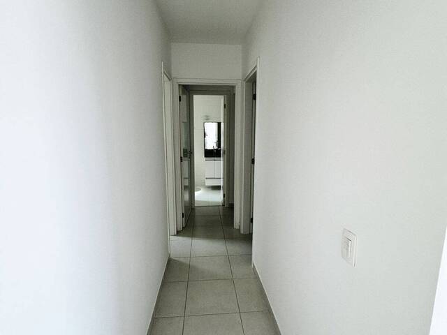 Apartamento para Venda em Caraguatatuba - 4